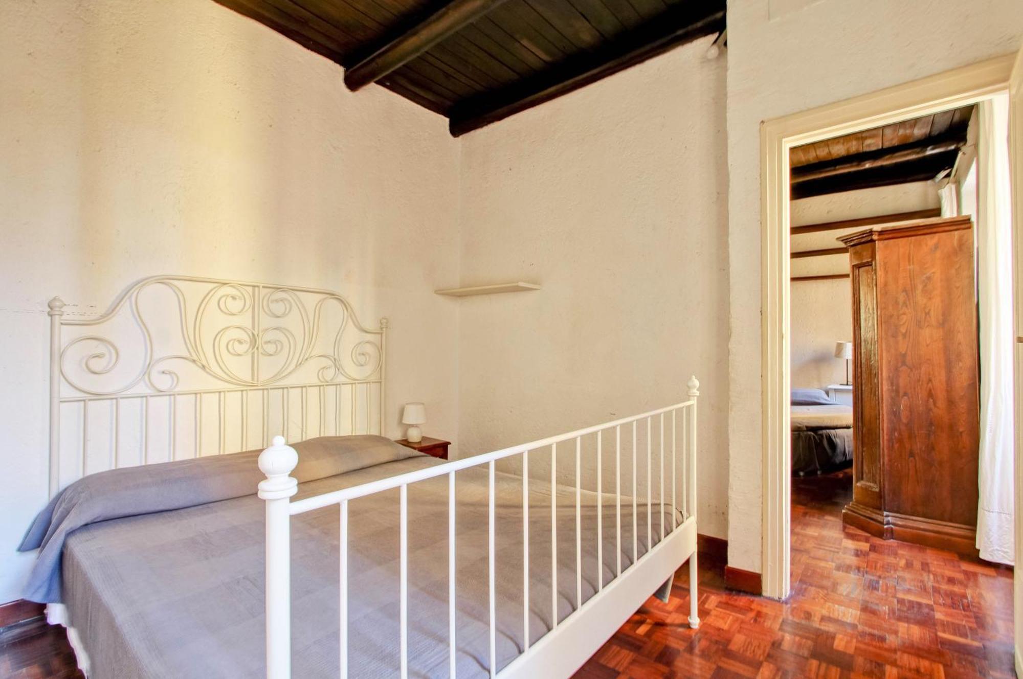Campo De Fiori - Loft In Originario Anfiteatro Romano Экстерьер фото
